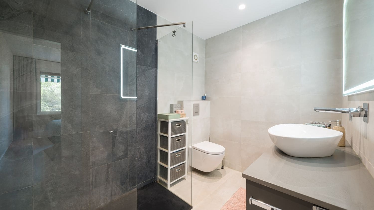 2 slaapkamer Appartement te koop in Cala Vinyes / Cala Vinyas / Cala Vinas met zwembad - € 650.000 (Ref: 9357106)