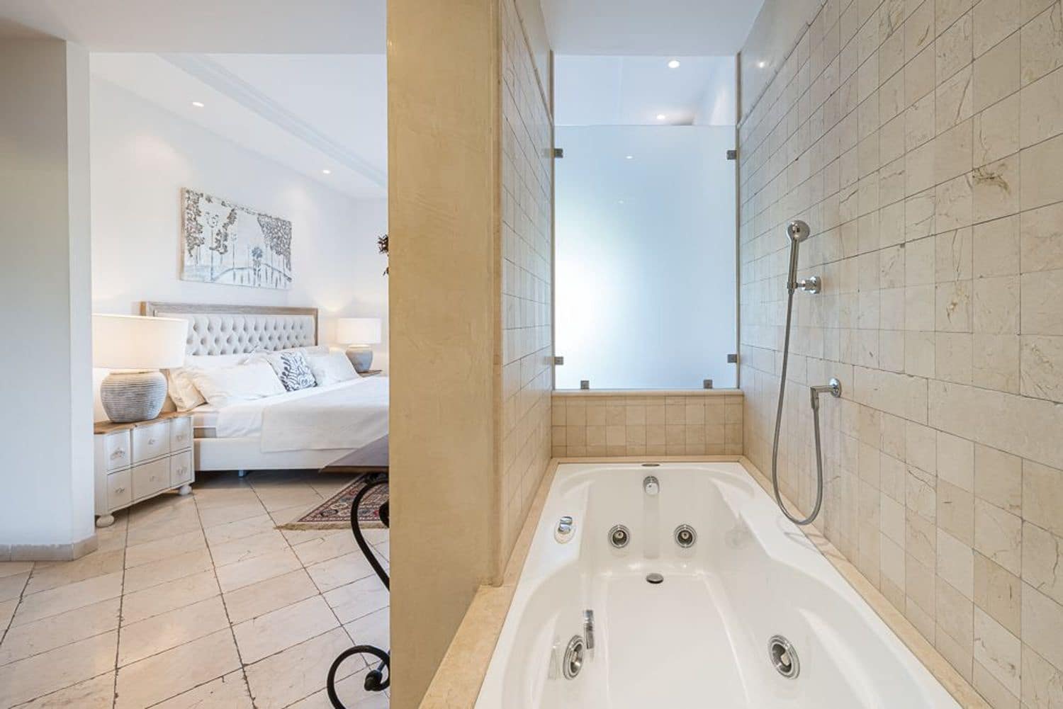 4 makuuhuone Huvila myytävänä paikassa Costa d'en Blanes mukana uima-altaan - 3 700 000 € (Ref: 9425696)