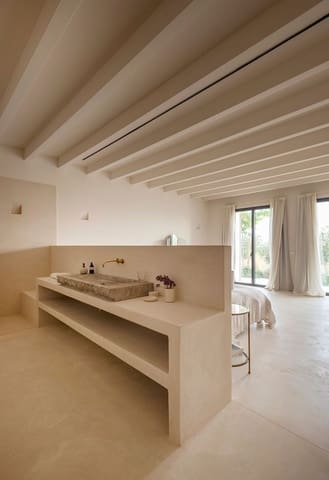 3 soveværelse Villa til salg i Campos med swimmingpool - € 4.290.000 (Ref: 9436951)