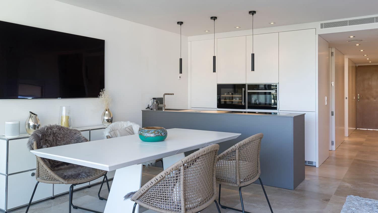 2 bedroom Apartment for sale in Portals Nous with pool - € 1,350,000 (Ref: 9498912)