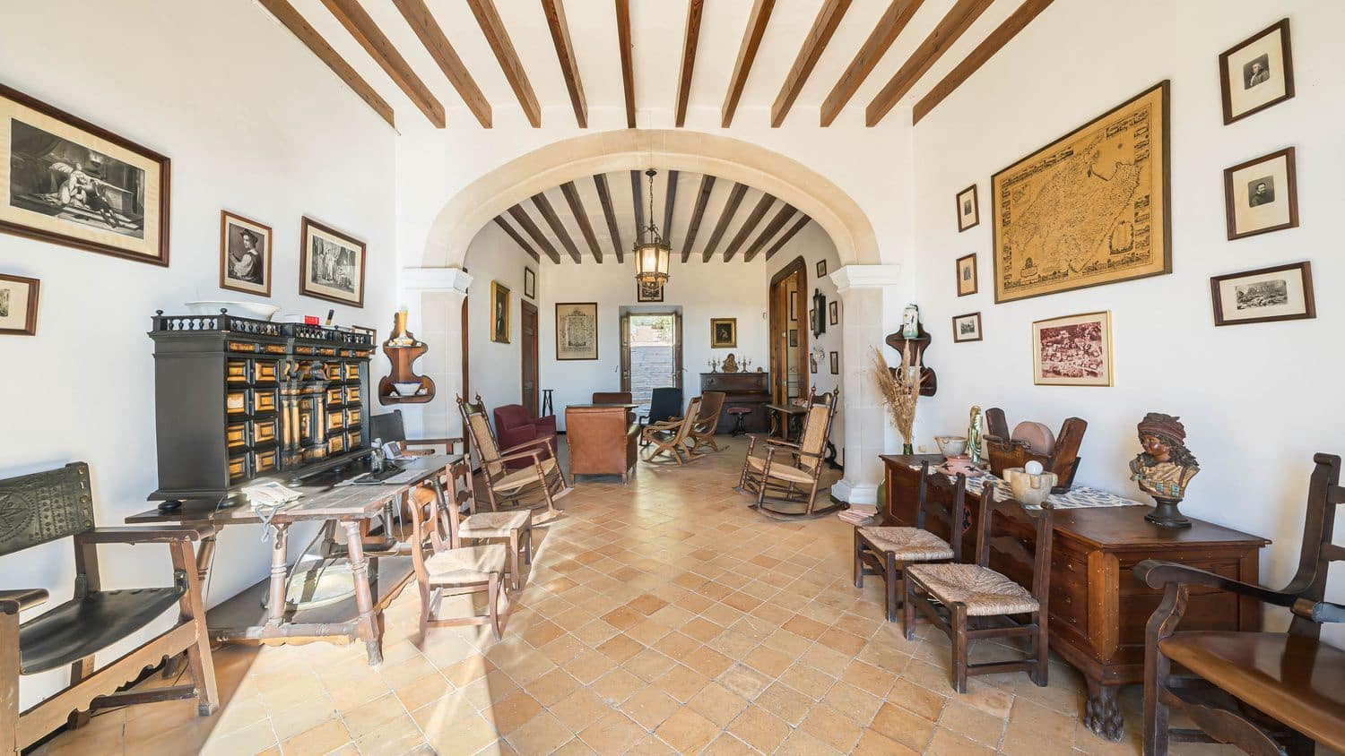 11 soveværelse Villa til salg i Palma de Mallorca - € 5.900.000 (Ref: 9539622)