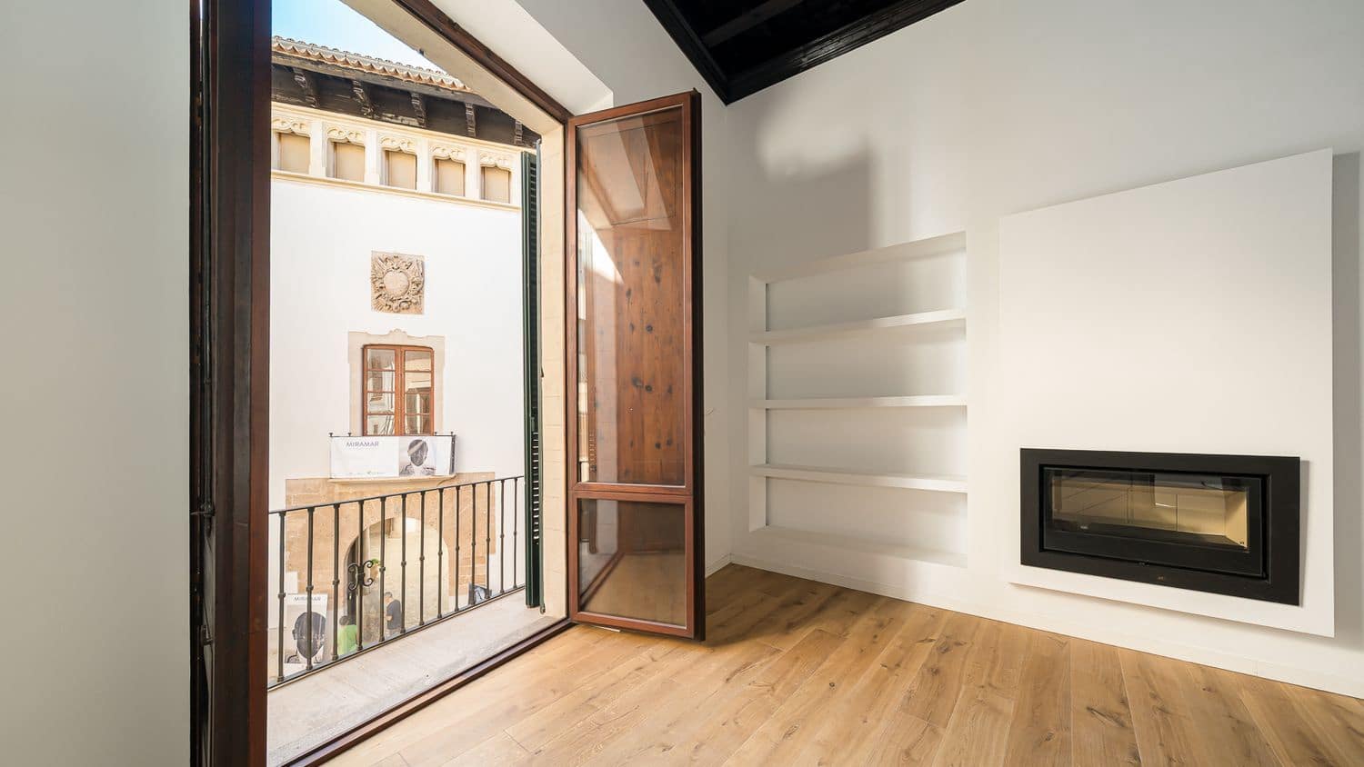 3 bedroom Apartment for rent in Palma de Mallorca - € 5,500 (Ref: 9547869)