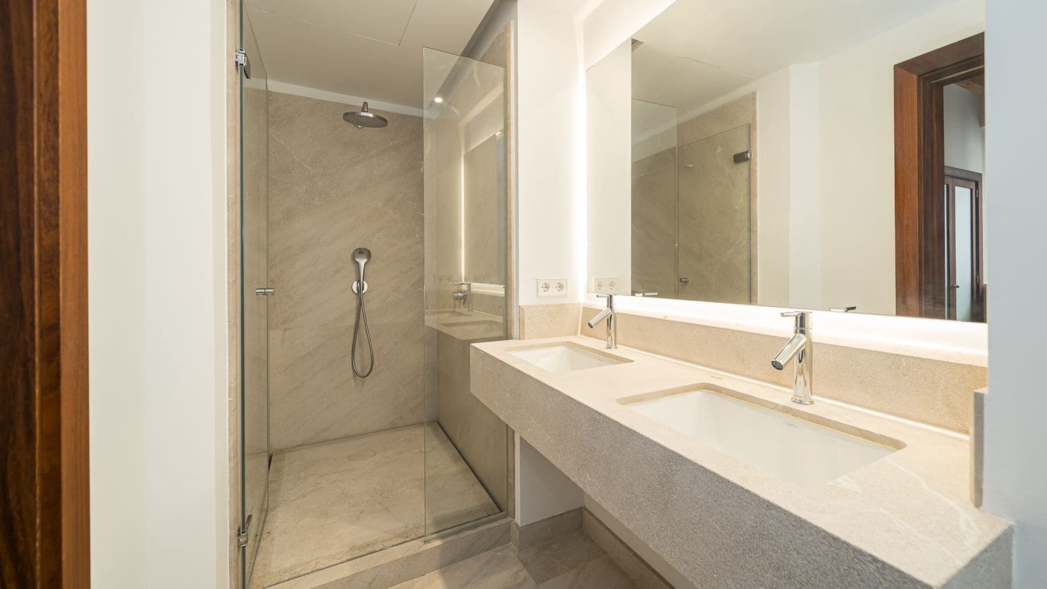 3 bedroom Apartment for rent in Palma de Mallorca - € 5,500 (Ref: 9547869)