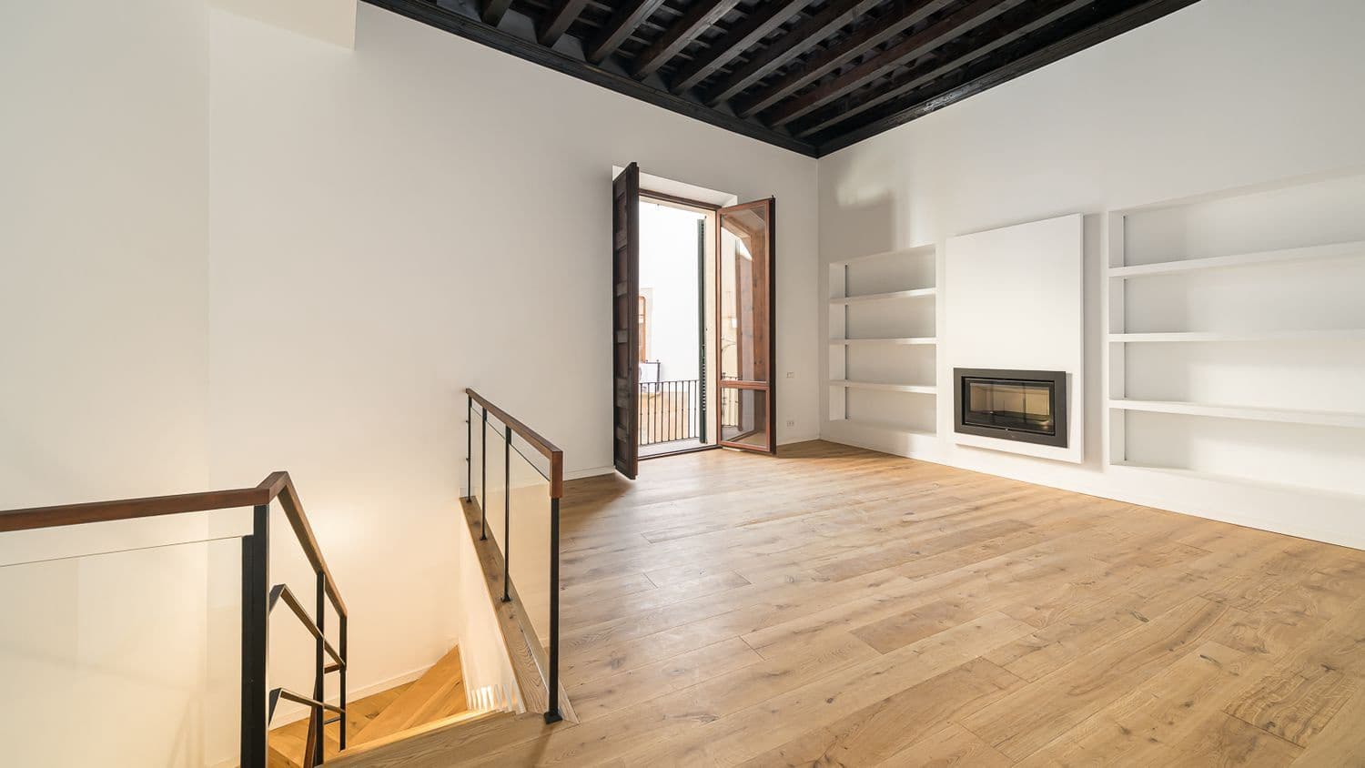 3 bedroom Apartment for rent in Palma de Mallorca - € 5,500 (Ref: 9547869)