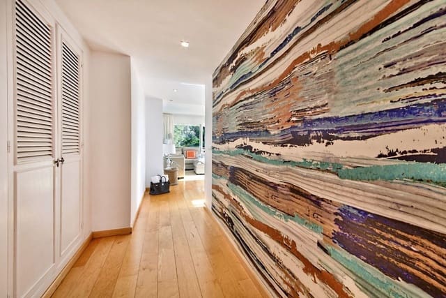 Apartamento de 2 habitaciones en Portals Nous, Calvià en alquiler con piscina - 2.450 € (Ref: 9547871)