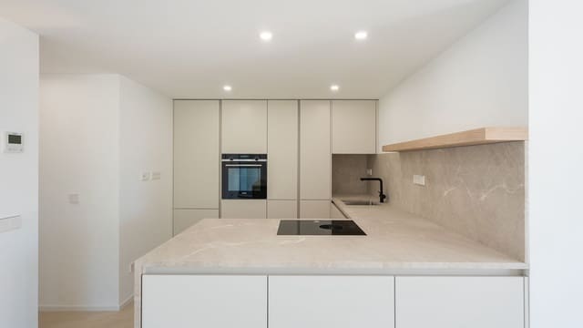 3 soveværelse Lejlighed til leje i Puerto de Andratx, Andratx med swimmingpool - € 3.500 (Ref: 9547872)