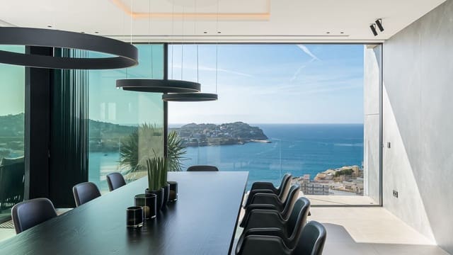 Chalet de 5 habitaciones en Santa Ponsa, Calvià en venta con piscina - 6.900.000 € (Ref: 9558566)