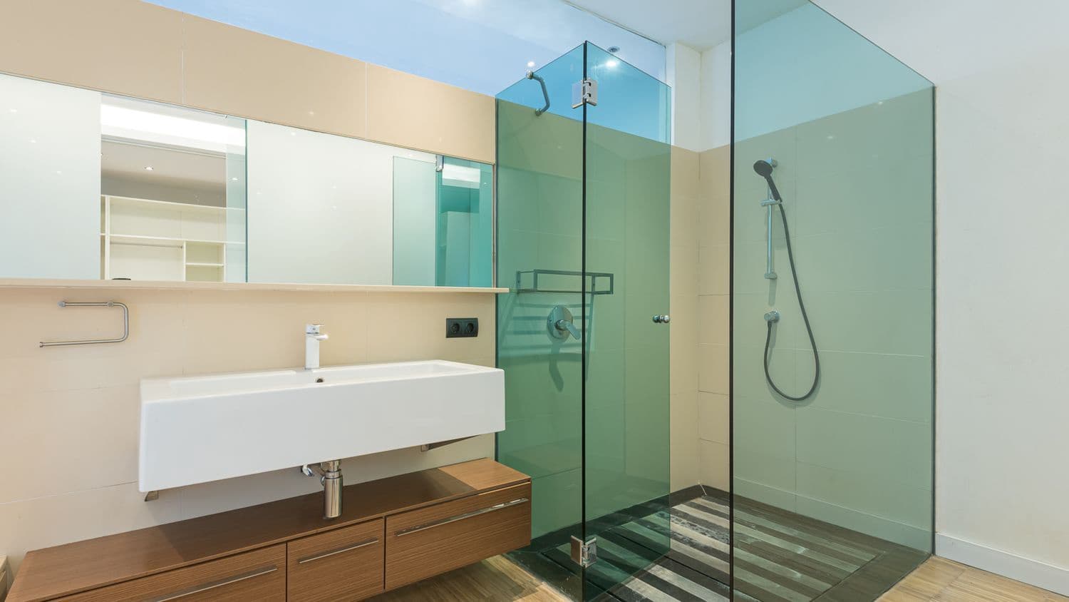 3 soverom Leilighet til salgs i Establiments med svømmebasseng - € 1 295 000 (Ref: 9559293)