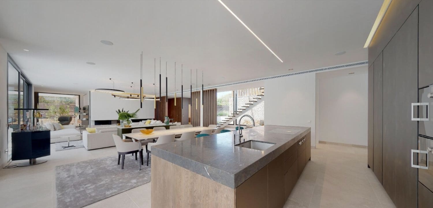 4 slaapkamer Villa te koop in Santa Ponsa met zwembad - € 7.500.000 (Ref: 9568226)