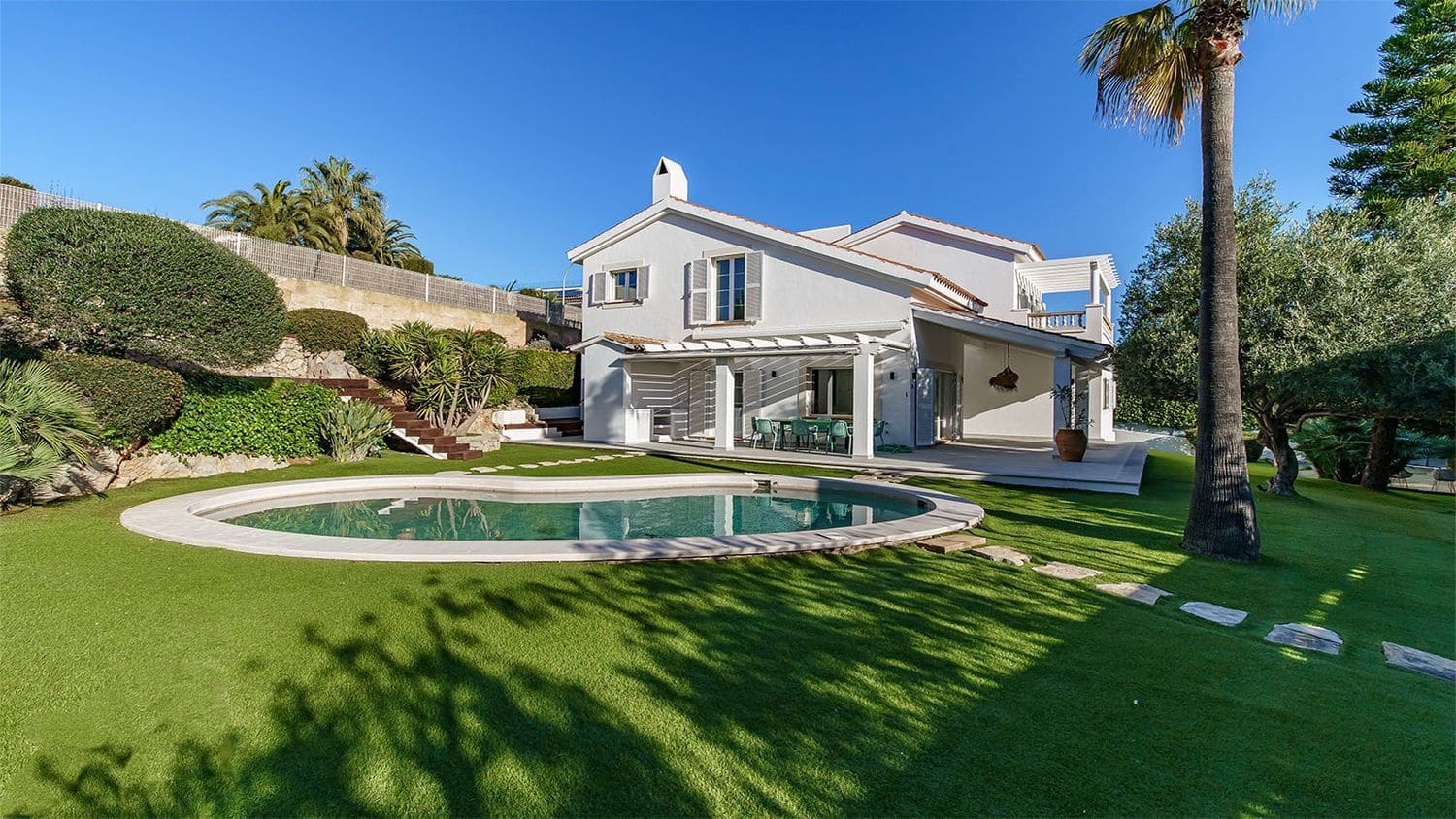 5 sypialnia Willa na sprzedaż w Santa Ponsa z basenem - 2 750 000 € (Ref: 9590836)