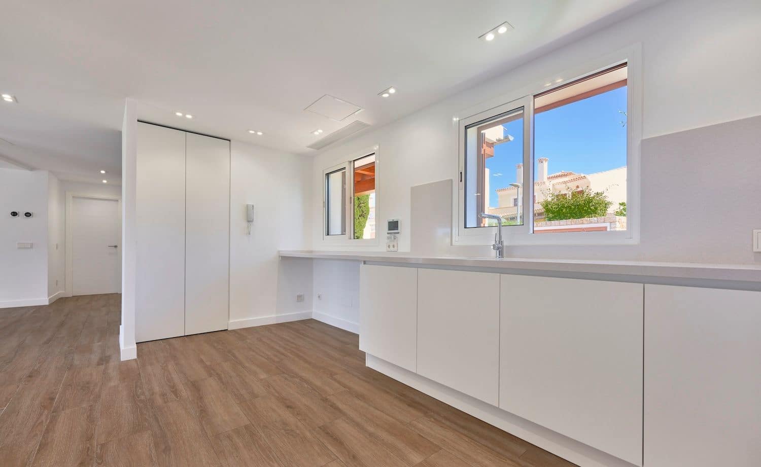 3 bedroom Villa for sale in Santa Ponsa with pool - € 1,750,000 (Ref: 9601084)