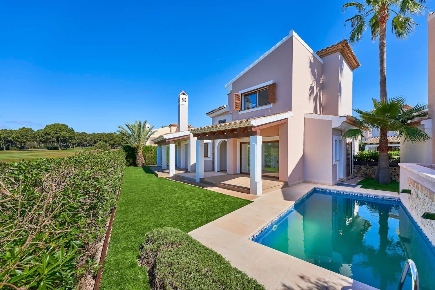 3 bedroom Villa for sale in Santa Ponsa with pool - € 1,750,000 (Ref: 9601084)