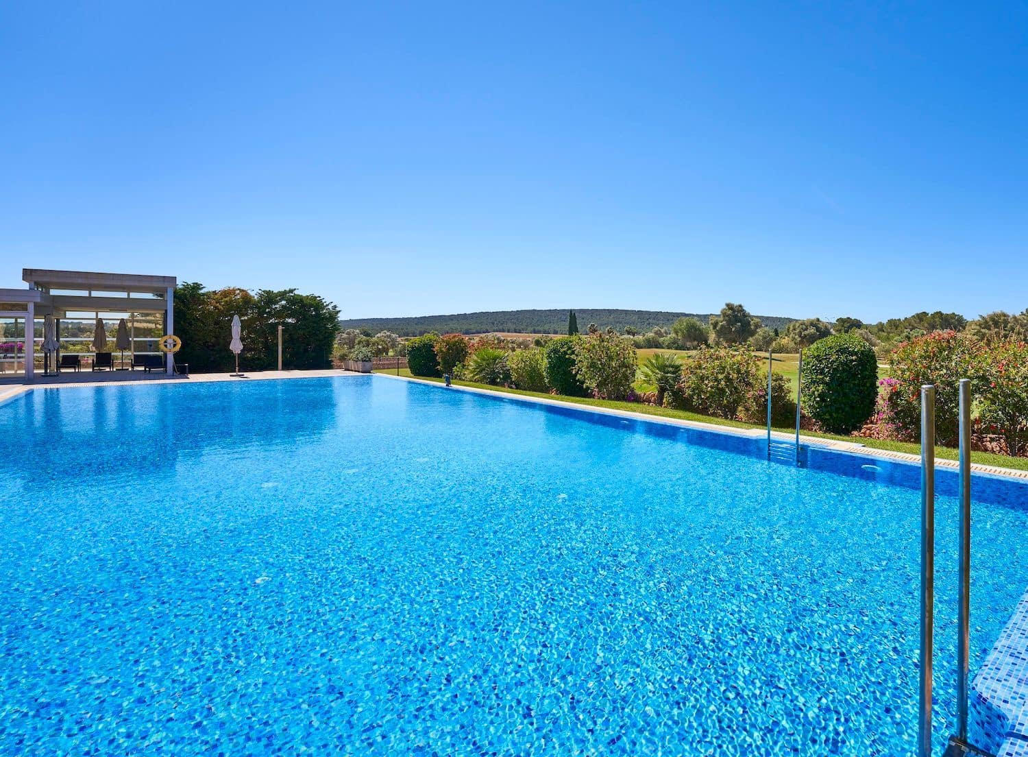 3 bedroom Villa for sale in Santa Ponsa with pool - € 1,750,000 (Ref: 9601084)