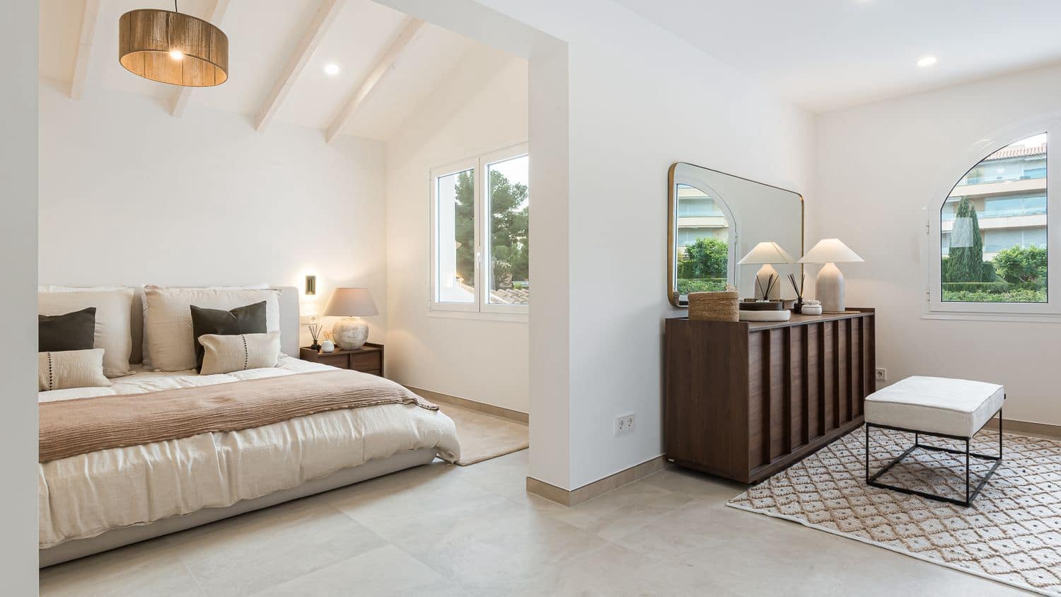 4 makuuhuone Huvila myytävänä paikassa Sol de Mallorca mukana uima-altaan - 1 995 000 € (Ref: 9601085)