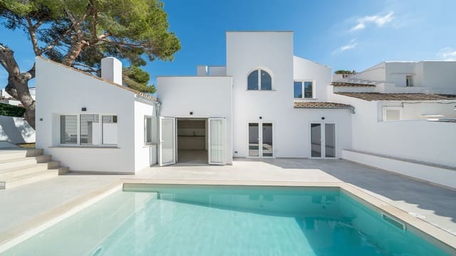 4 makuuhuone Huvila myytävänä paikassa Sol de Mallorca, Calvià mukana uima-altaan - 1 995 000 € (Ref: 9601085)