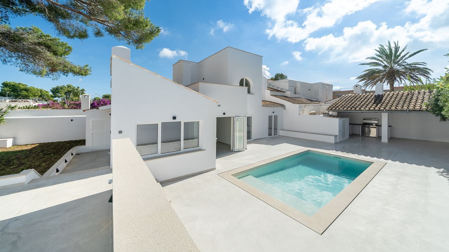 4 makuuhuone Huvila myytävänä paikassa Sol de Mallorca mukana uima-altaan - 1 995 000 € (Ref: 9601085)