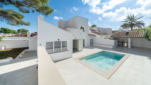 4 makuuhuone Huvila myytävänä paikassa Sol de Mallorca, Calvià mukana uima-altaan - 1 995 000 € (Ref: 9601085)