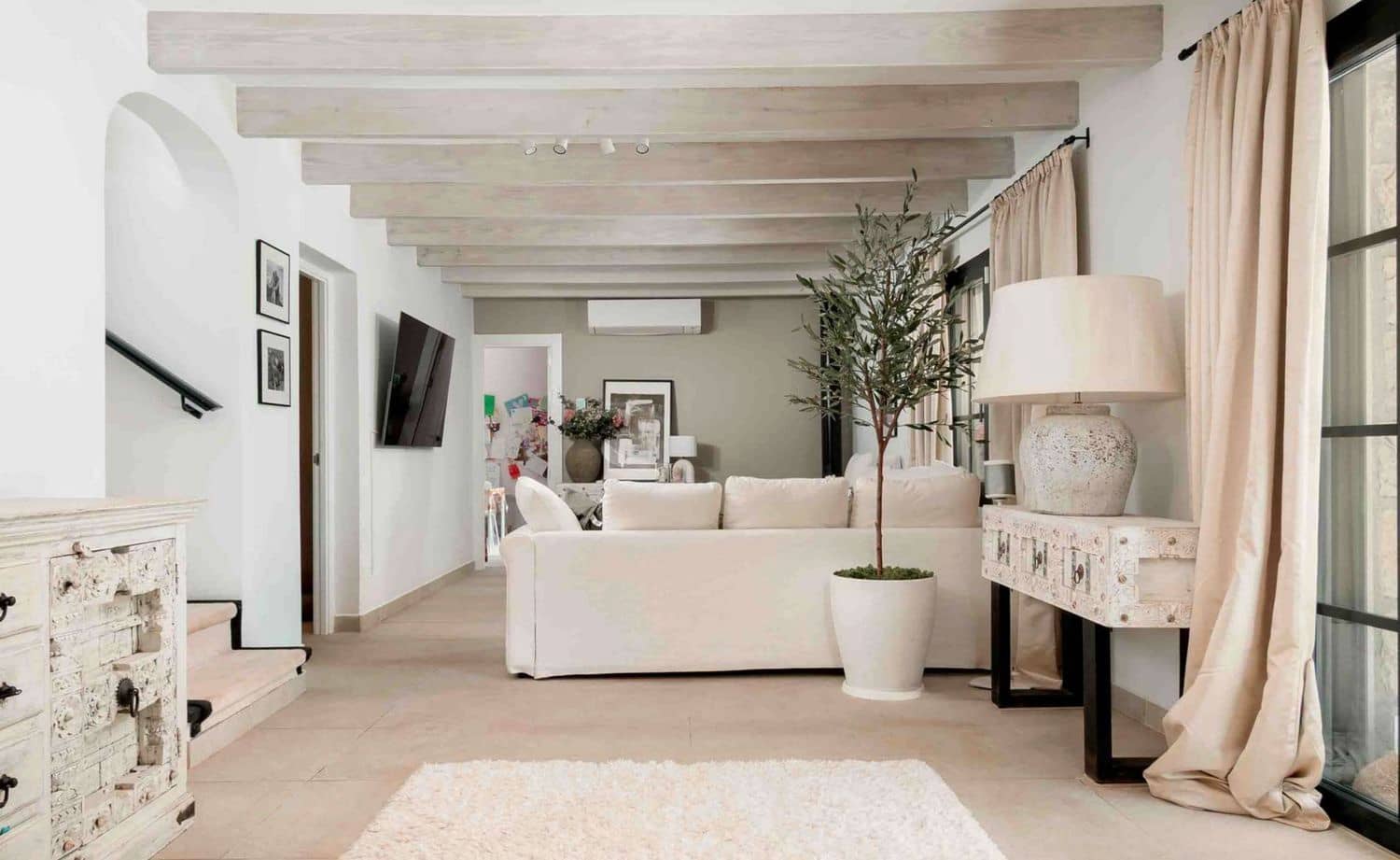 8 chambre Finca/Maison de Campagne à vendre à Binissalem avec piscine - 3 400 000 € (Ref: 9601086)