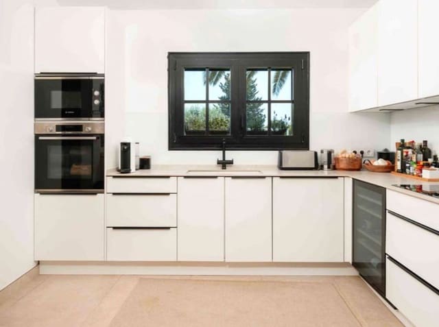 8 chambre Finca/Maison de Campagne à vendre à Binissalem avec piscine - 3 400 000 € (Ref: 9601086)