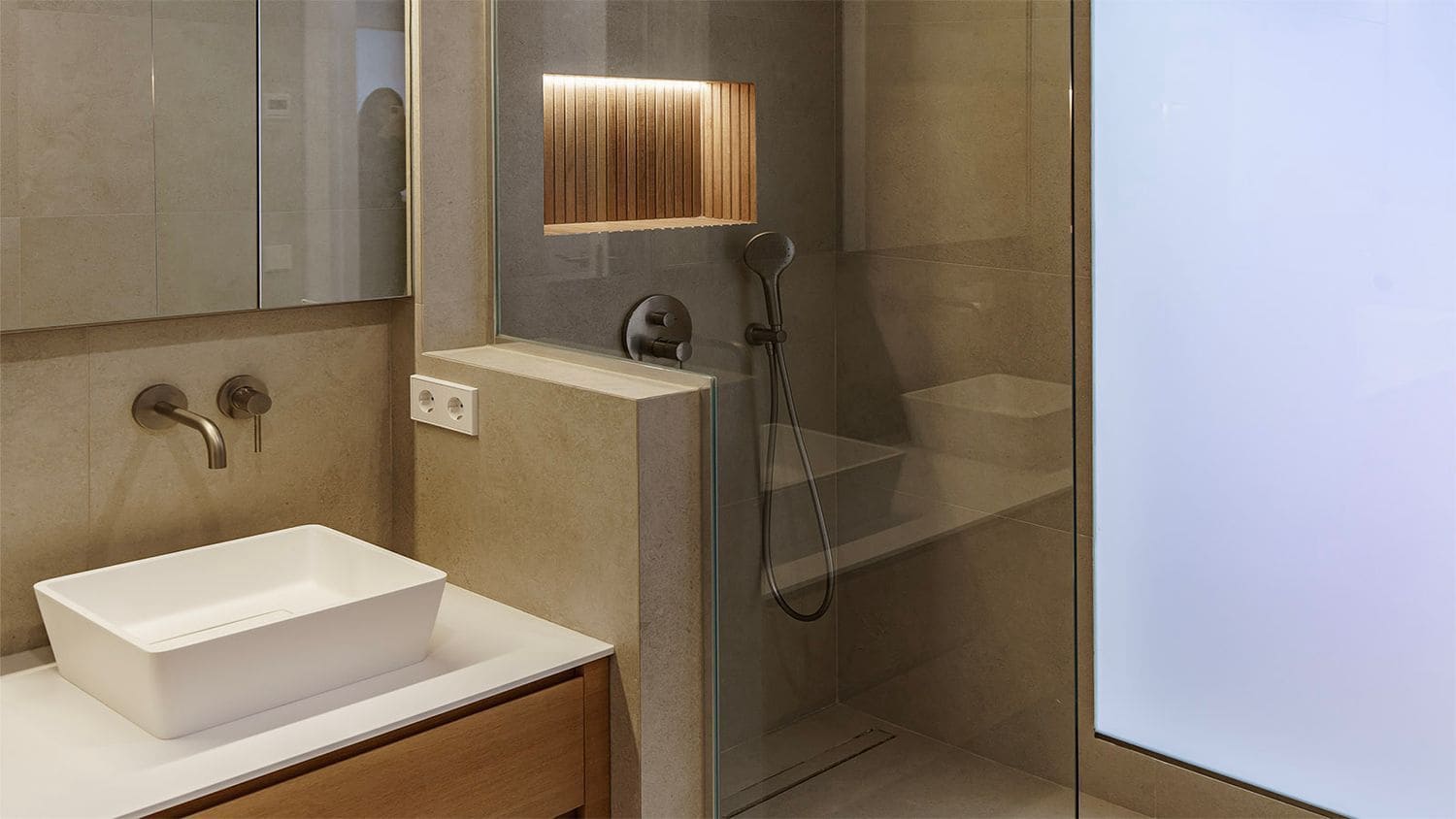 3 bedroom Apartment for sale in Palma de Mallorca - € 1,595,000 (Ref: 9618474)