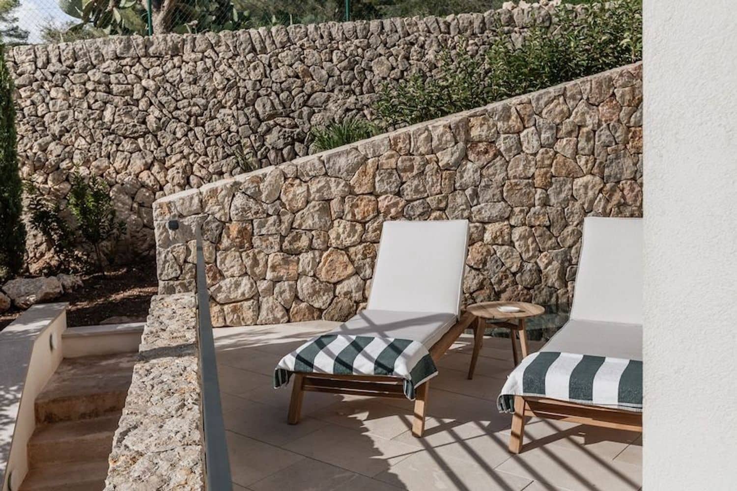 Apartamento de 2 habitaciones en Genova en venta con piscina - 1.500.000 € (Ref: 9629768)