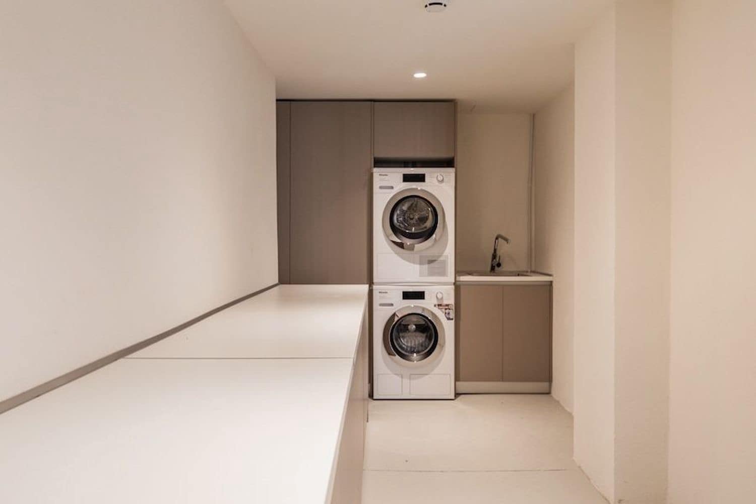 2 sovrum Takvåning till salu i Genova med pool - 1 995 000 € (Ref: 9629769)