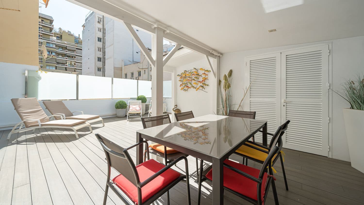 2 bedroom Apartment for sale in Palma de Mallorca - € 550,000 (Ref: 9639326)