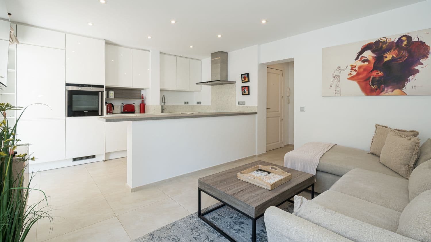 2 bedroom Apartment for sale in Palma de Mallorca - € 550,000 (Ref: 9639326)