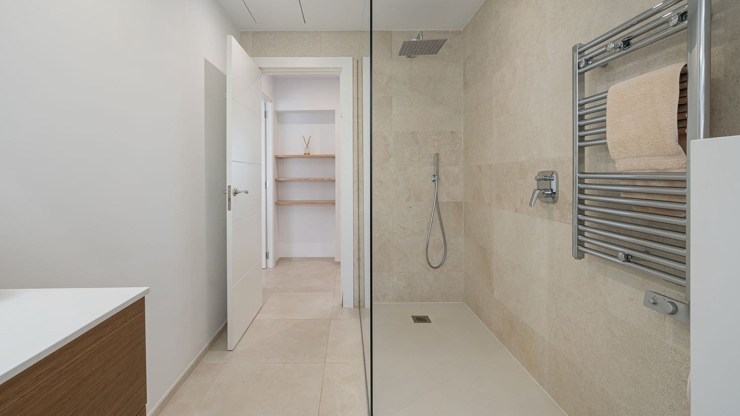 2 bedroom Apartment for sale in Palma de Mallorca - € 550,000 (Ref: 9639326)