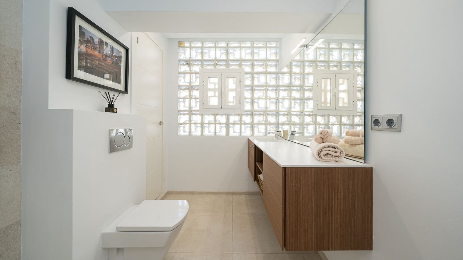 2 bedroom Apartment for sale in Palma de Mallorca - € 550,000 (Ref: 9639326)