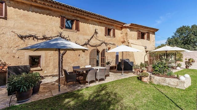 3 soveværelse Villa til salg i Llucmajor med swimmingpool - € 1.995.000 (Ref: 9655770)