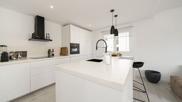 2 bedroom Penthouse for sale in Genova, Palma de Mallorca - € 1,150,000 (Ref: 9658463)