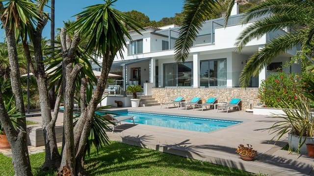 5 soverom Villa til salgs i Santa Ponsa, Calvià med svømmebasseng - € 2 995 000 (Ref: 9679598)