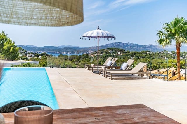 4 slaapkamer Villa te koop in Santa Ponsa, Calvià met zwembad - € 7.390.000 (Ref: 9682398)