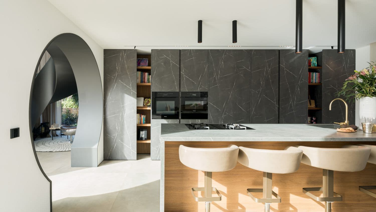 5 bedroom Villa for sale in Santa Ponsa with pool - € 5,500,000 (Ref: 9698122)