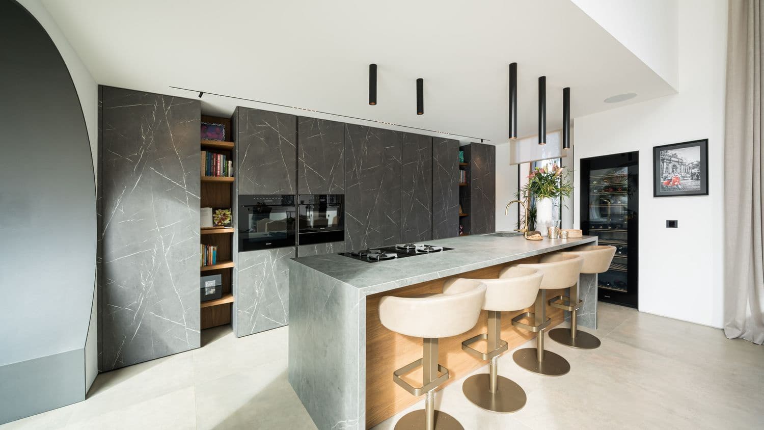 5 bedroom Villa for sale in Santa Ponsa with pool - € 5,500,000 (Ref: 9698122)