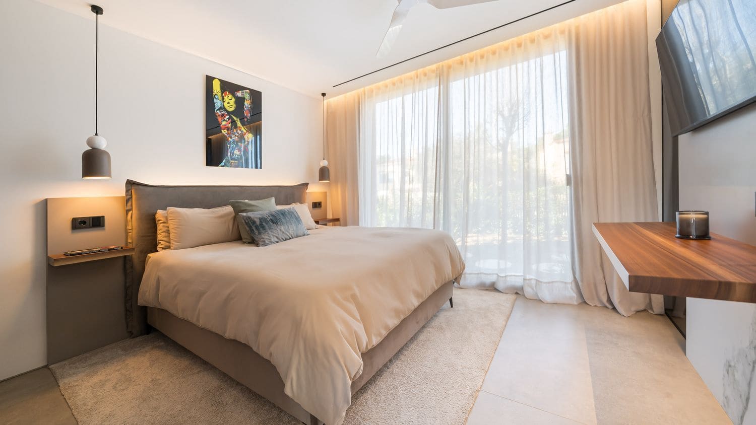 5 bedroom Villa for sale in Santa Ponsa with pool - € 5,500,000 (Ref: 9698122)