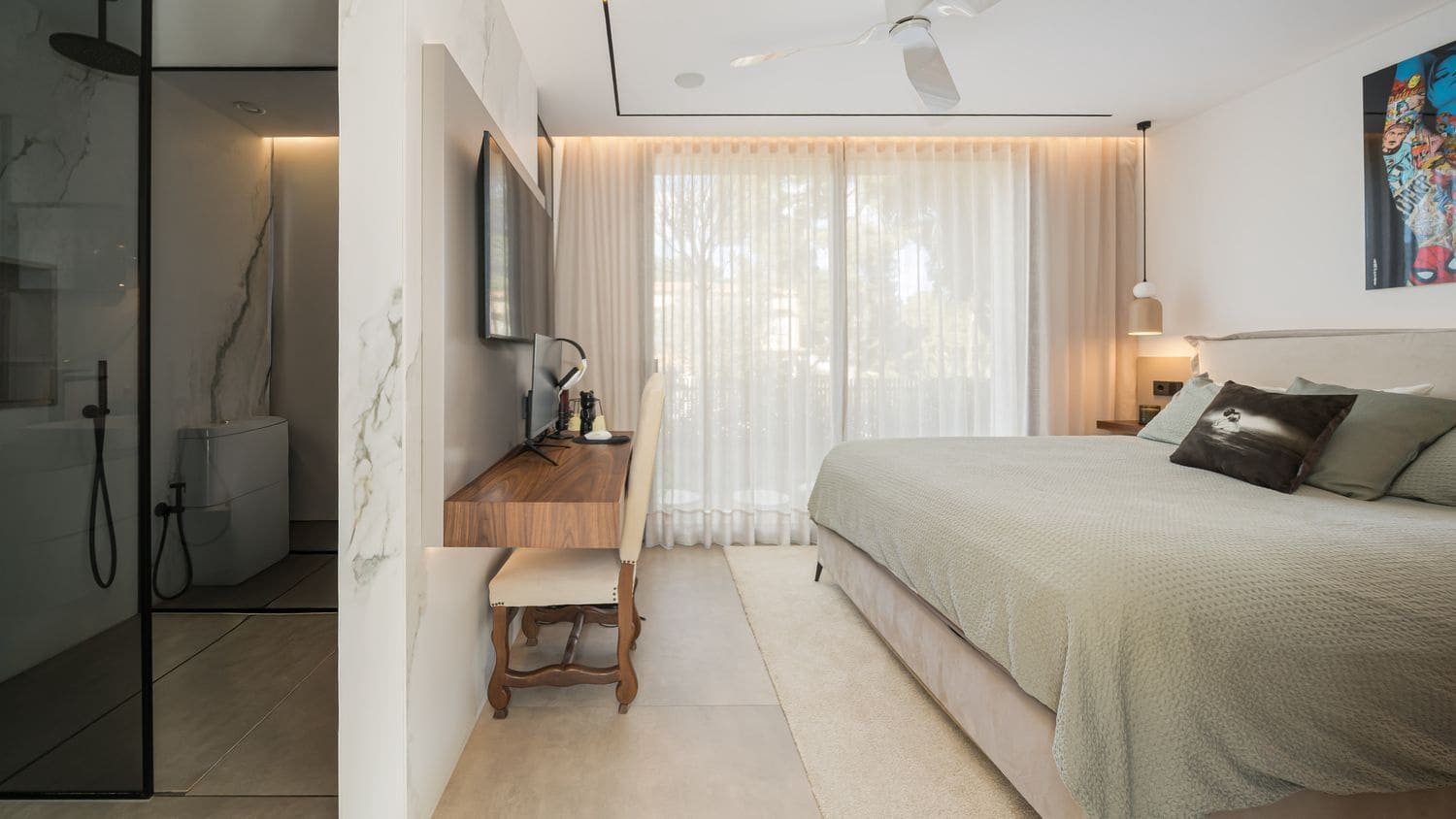 5 bedroom Villa for sale in Santa Ponsa with pool - € 5,500,000 (Ref: 9698122)