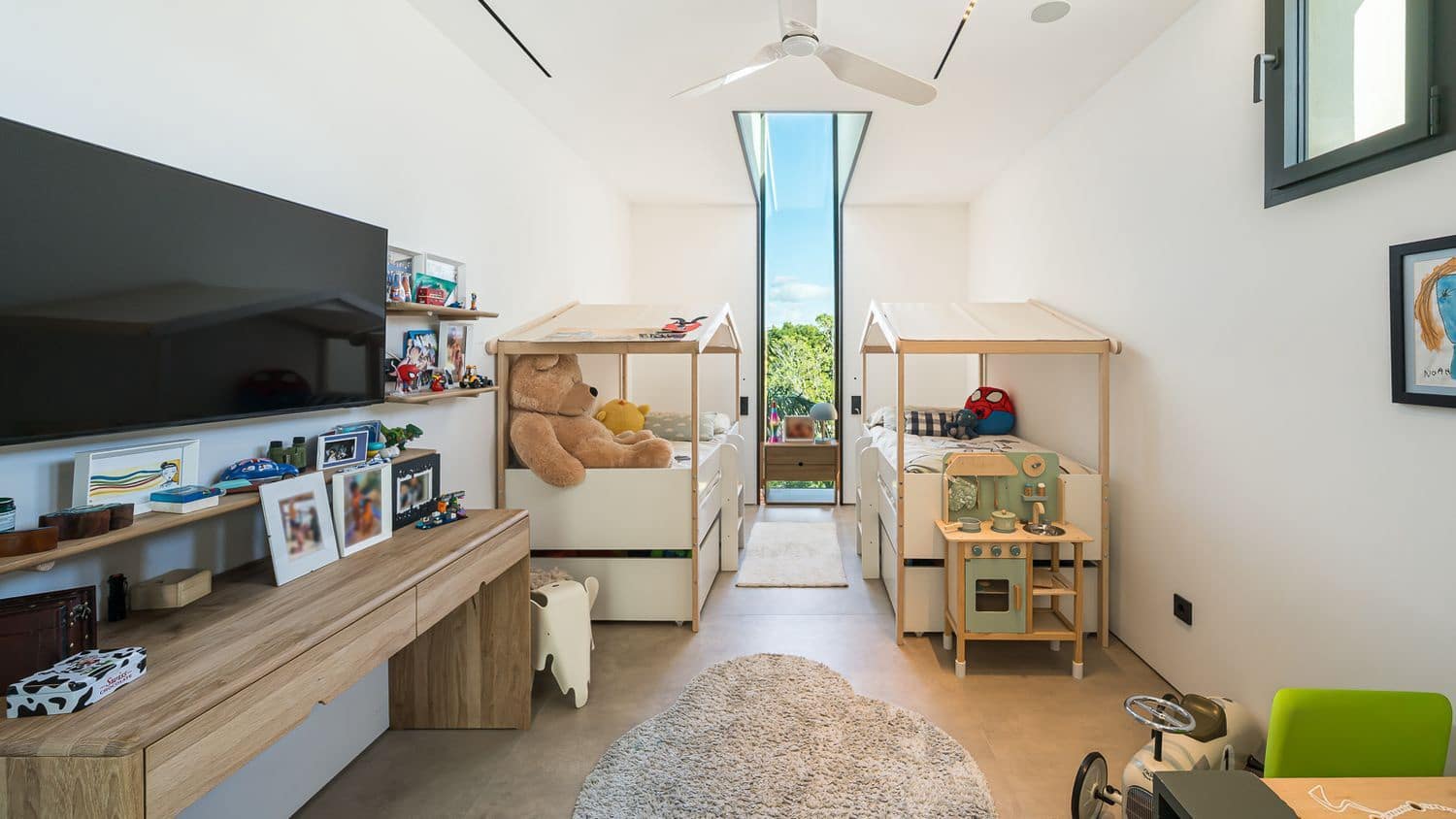 5 bedroom Villa for sale in Santa Ponsa with pool - € 5,500,000 (Ref: 9698122)