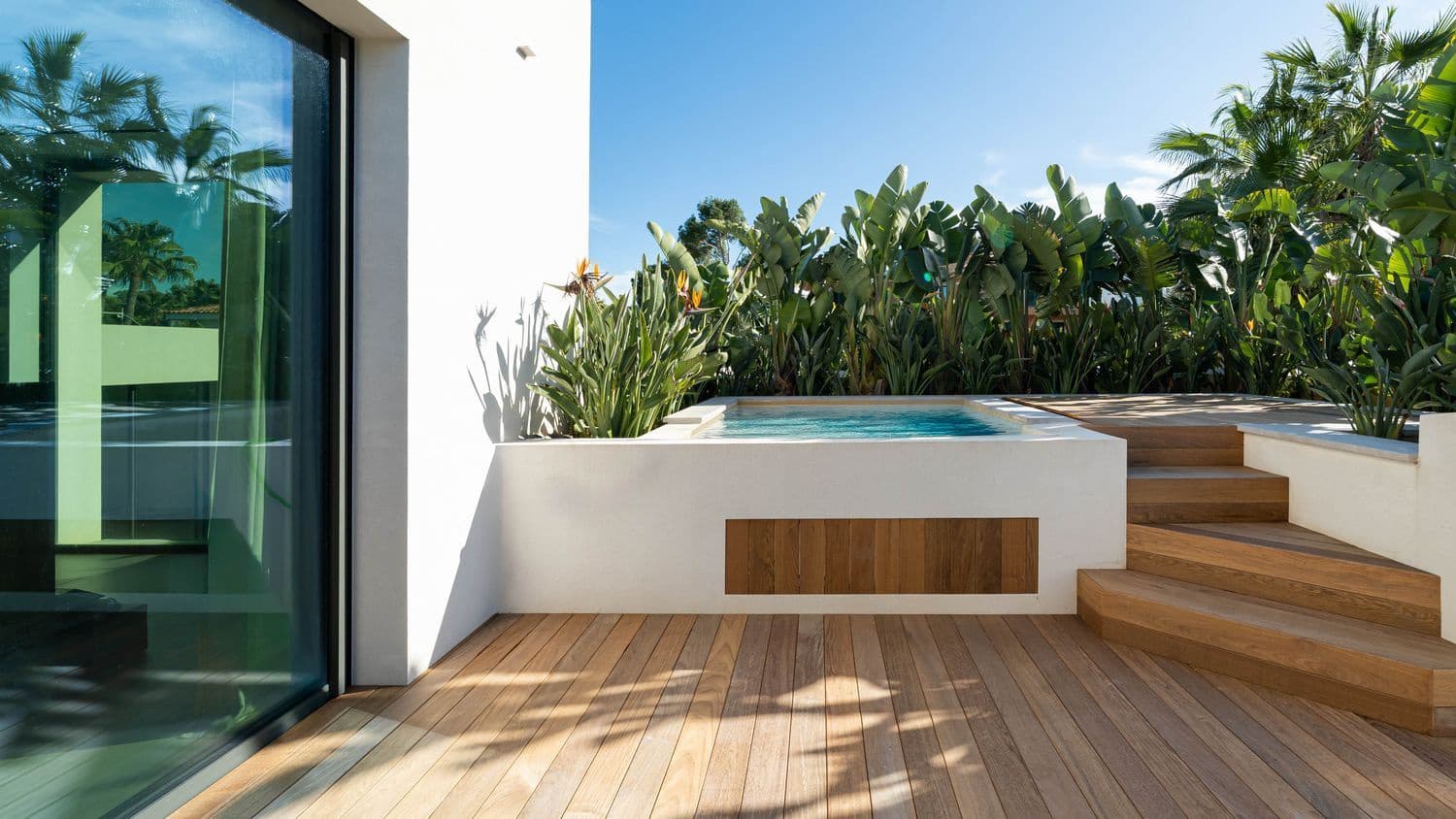 5 bedroom Villa for sale in Santa Ponsa with pool - € 5,500,000 (Ref: 9698122)