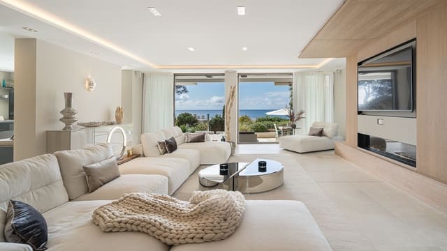 4 soveværelse Villa til salg i Santa Ponsa, Calvià med swimmingpool - € 6.500.000 (Ref: 9698123)