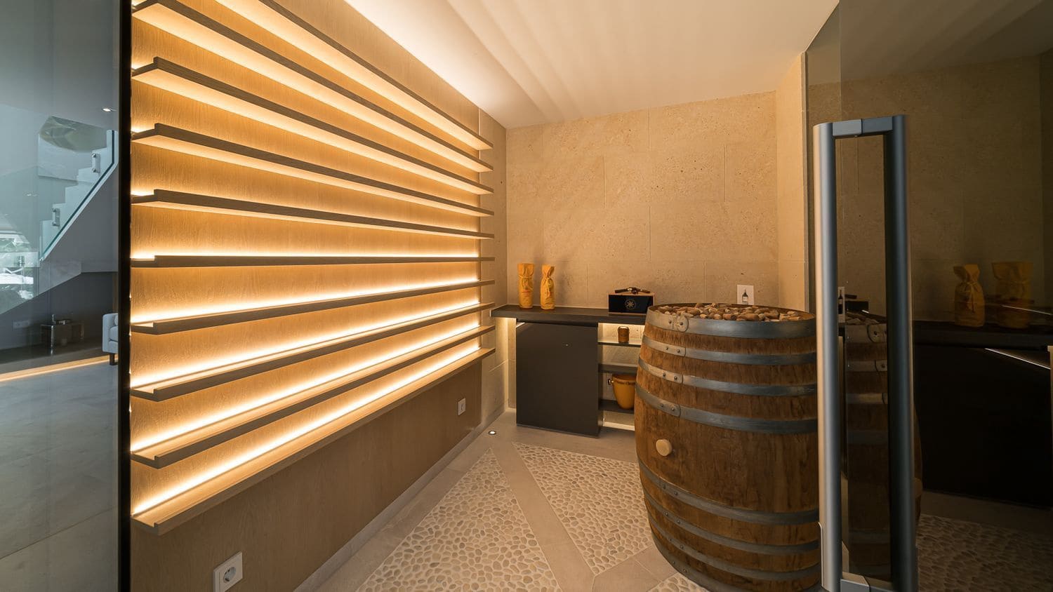 4 soveværelse Villa til salg i Santa Ponsa med swimmingpool - € 6.500.000 (Ref: 9698123)