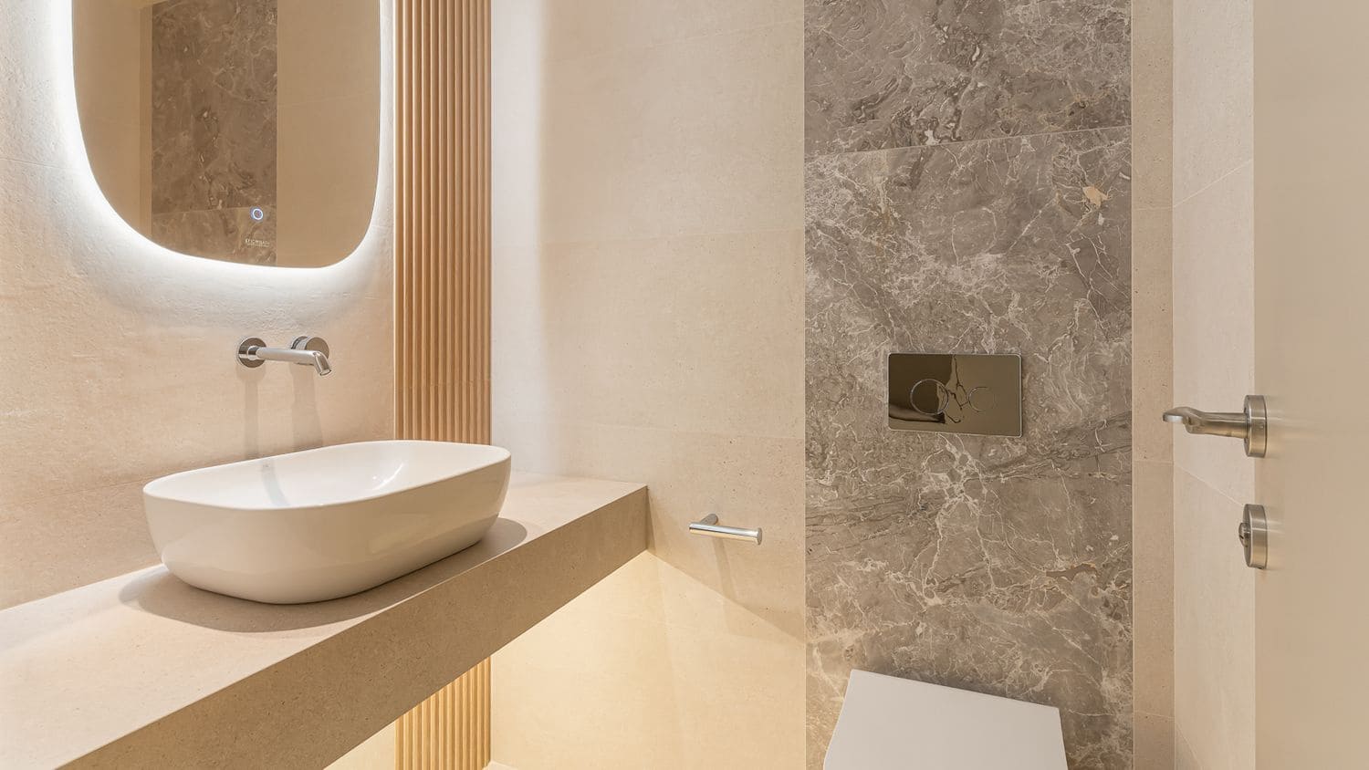 3 bedroom Apartment for sale in Palma de Mallorca - € 1,495,000 (Ref: 9701405)