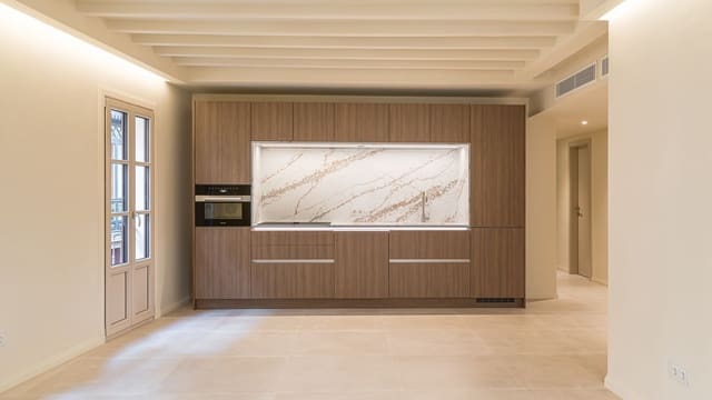 3 chambre Appartement à vendre à El Sindicat, Palma de Mallorca - 1 495 000 € (Ref: 9701405)