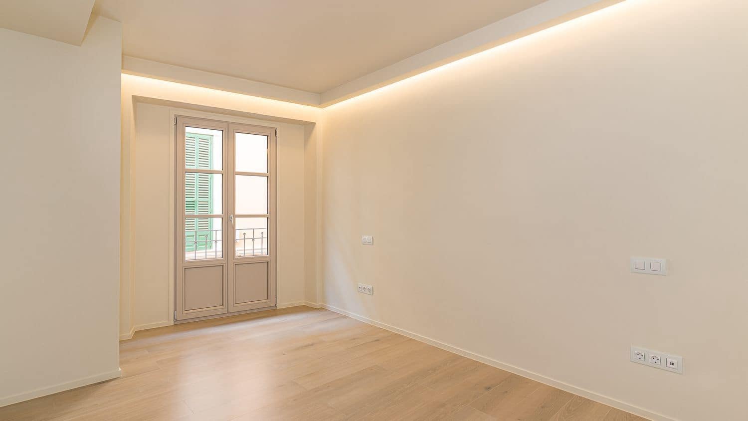 3 bedroom Apartment for sale in Palma de Mallorca - € 1,495,000 (Ref: 9701405)