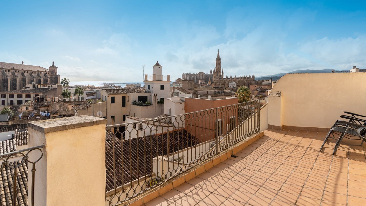 3 bedroom Apartment for sale in Palma de Mallorca - € 1,495,000 (Ref: 9701405)