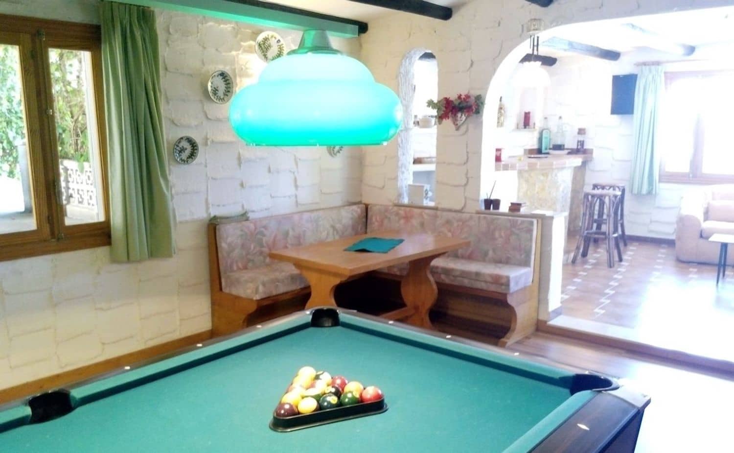 5 bedroom Villa for sale in Santa Ponsa with pool - € 2,900,000 (Ref: 9730182)