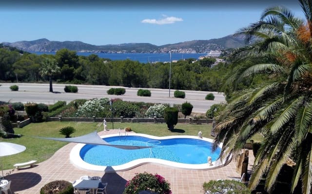 5 soverom Villa til salgs i Santa Ponsa, Calvià med svømmebasseng - € 2 900 000 (Ref: 9730182)