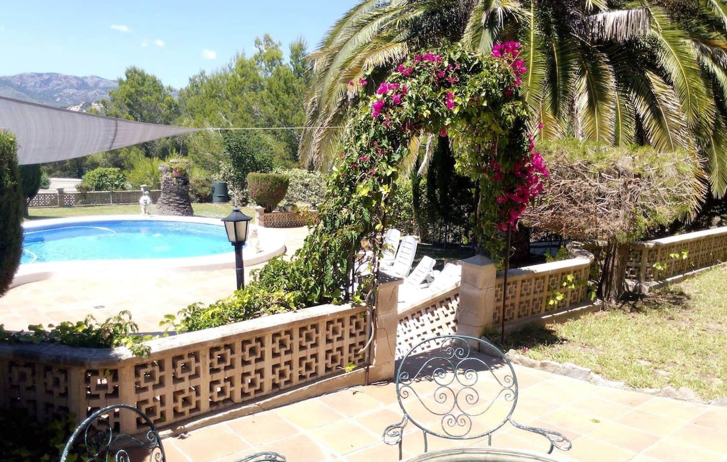5 bedroom Villa for sale in Santa Ponsa with pool - € 2,900,000 (Ref: 9730182)