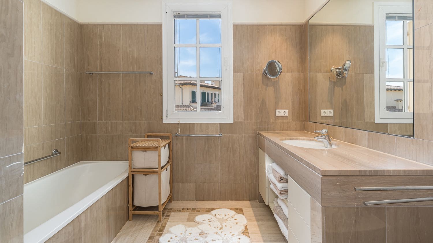 1 slaapkamer Appartement te koop in Palmanova met zwembad - € 2.250.000 (Ref: 9738415)